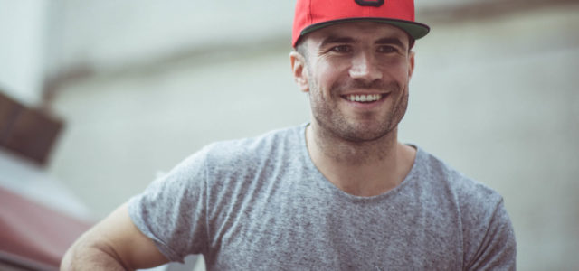 Sam Hunt Engaged To the Woman Who Inspired New Song “Drinkin’ Too Much”
