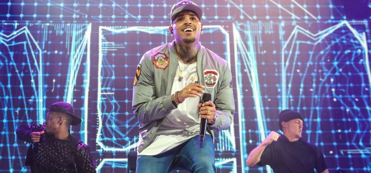 Chris Brown Awarded YouTube’s Diamond Play Button